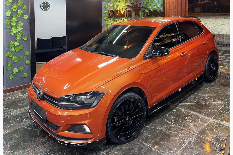 Volkswagen Polo 2017– Přední lip spoiler DPT V-1 (lesklá černá) Image