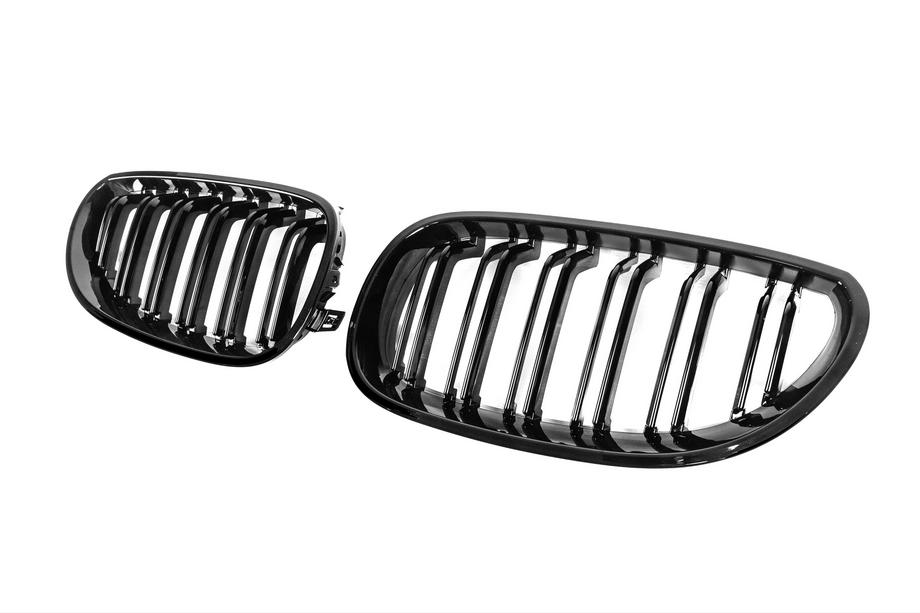 BMW řada 5 E60/E61 2003–2010 Ledvinky M-Look (černý lesk) Fotografie 4
