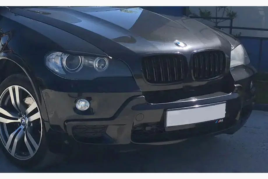 BMW X5 E70 2007–2013 Ledvinky M-Look (černý lesk) Image