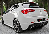 Alfa Romeo Giulietta 2010–2020 Zadní difuzor DPT V-1 (lesklá černá) fotografie 1