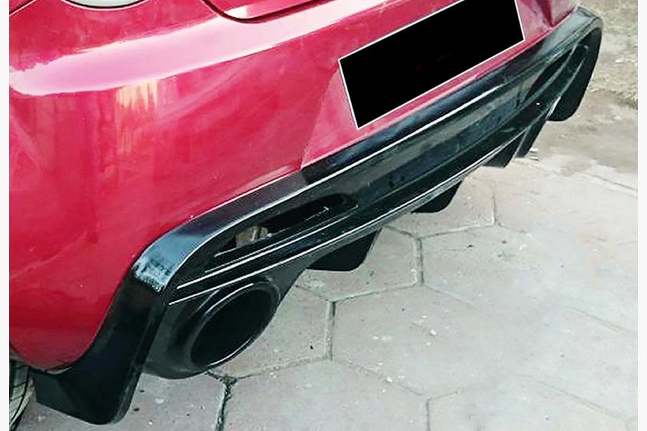 Alfa Romeo MiTo 2008–2018 Zadní difuzor DPT (černý lesk) Image