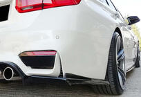 BMW řada 3 F30/F31 2012–2019 Zadní difuzor DPT V-1 (pro M3, lesklá černá) fotografie 7