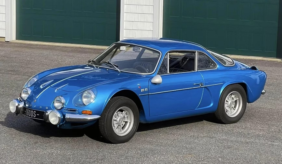 Jak proměnit staré auto ve stylový retro vůz?