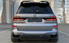 BMW X7 G07 2019– Sada bodykitu LRT Carbon (pro M-Sport 2023- ) fotografie 9