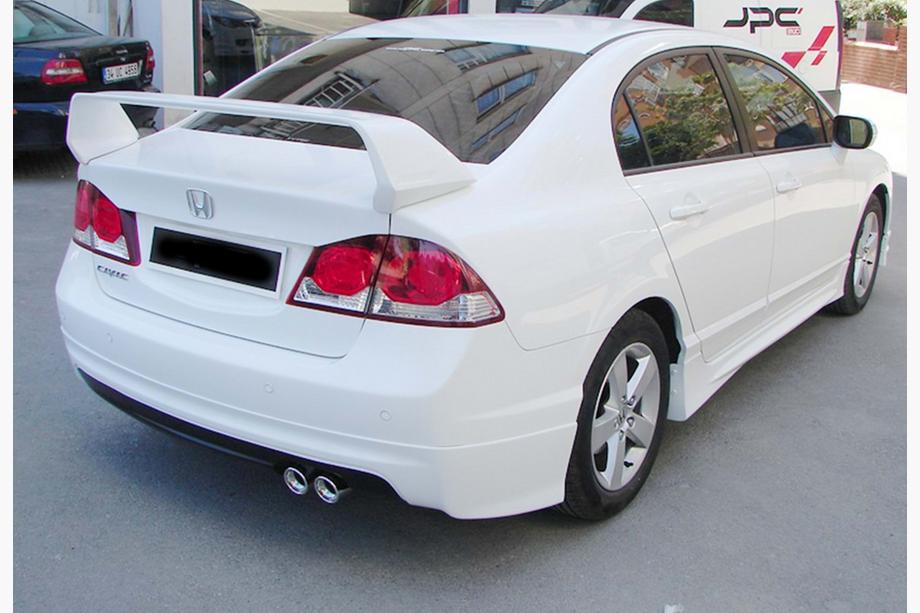 Honda Civic Sedan VIII 2006–2011 Zadní difuzor DPT V-1 (lesklá černá) Fotografie 4