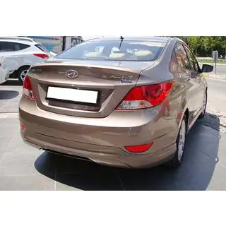 Zadní difuzor DPT (černý lesk) Hyundai Accent 2011–2017 fotografie 3