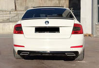 Skoda Octavia III A7 2013–2019 Zadní difuzor DPT V-4 (LB, lesklá černá) fotografie 1