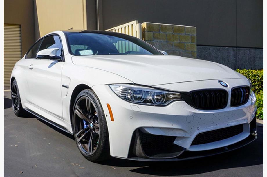 BMW řada 4 F32/F33/F36 2012–2020 Boční prahy DPT (černý lesk) Image