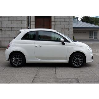 Boční prahy DPT (černý lesk) Fiat 500/500L 2013–2022 fotografie 2