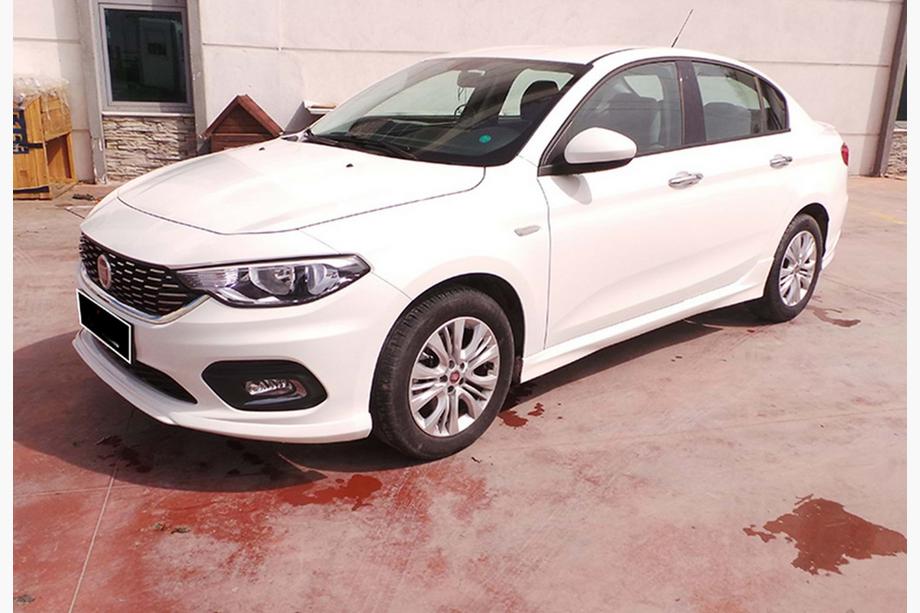 Fiat Tipo 2016– Boční prahy DPT (k lakování) Image