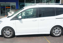 Ford Courier 2014–2023 Boční prahy DPT (černý lesk) fotografie 2