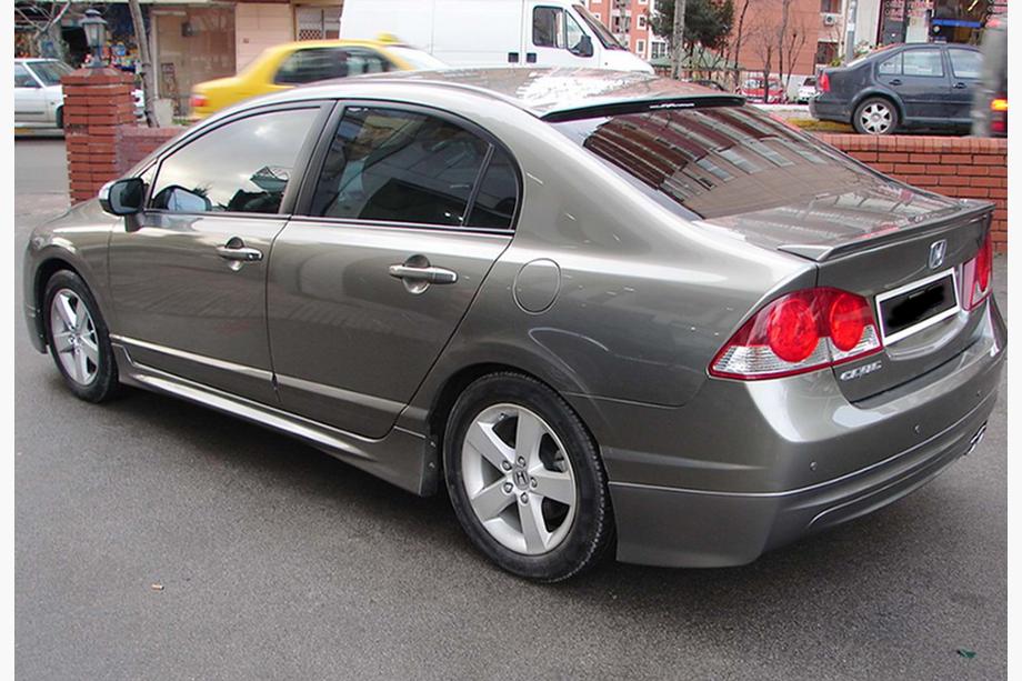 Honda Civic Sedan VIII 2006–2011 Boční prahy DPT (k lakování) Fotografie 6