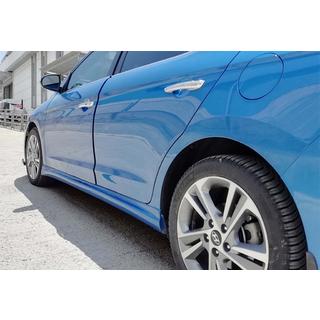 Boční prahy DPT (černý lesk) Hyundai Elantra (AD) 2015–2020 fotografie 3