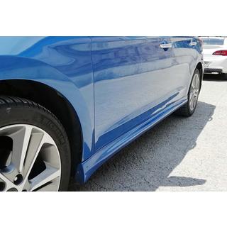 Boční prahy DPT (černý lesk) Hyundai Elantra (AD) 2015–2020 fotografie 2