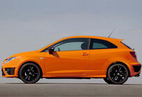 Seat Ibiza 2010–2017 Boční prahy DPT V-1 (Coupe, černý lesk) fotografie 4