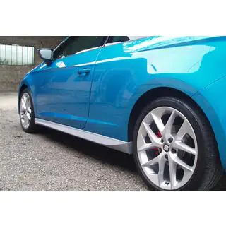 Boční prahy DPT V-1 (k lakování) Seat Leon 2013–2020 fotografie 3