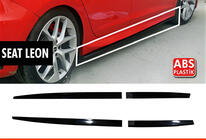 Seat Leon 2013–2020 Boční prahy DPT V-5 (černý lesk) fotografie 1