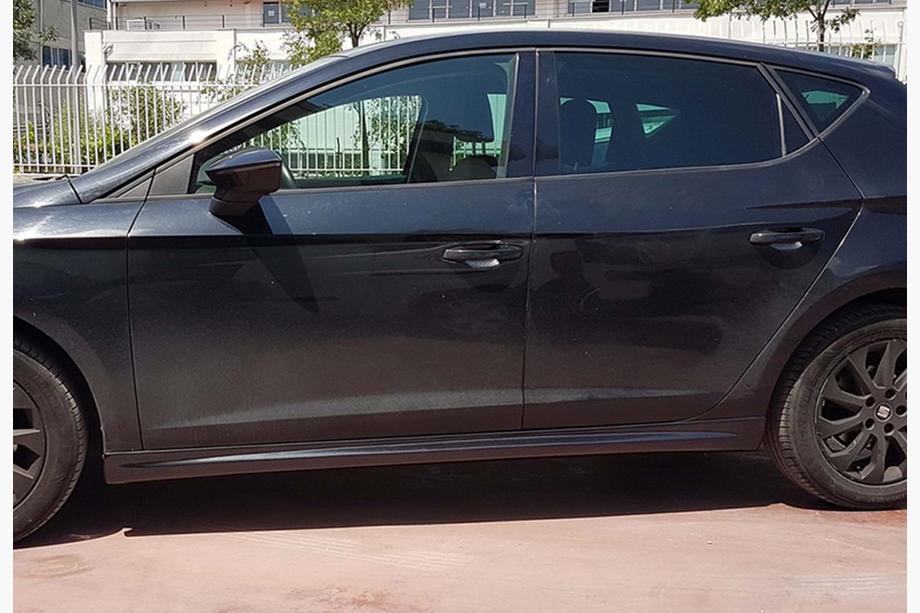 Seat Leon 2013–2020 Boční prahy DPT V-8 (k lakování) Image