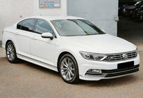Volkswagen Passat B8 2015–2023 Boční prahy DPT (k lakování) fotografie 3
