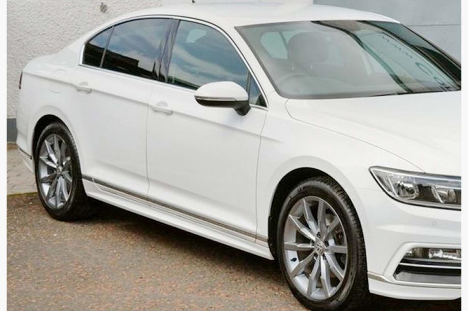 Volkswagen Passat B8 2015–2023 Boční prahy DPT (k lakování) Image