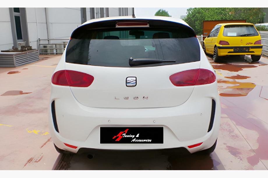 Seat Leon 2005–2012 Zadní nárazník DPT Image