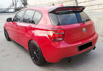 BMW řada 1 F20/F21 2011–2019 Spoiler DPT V1 (pro F20/F21, černý lesk) fotografie 2