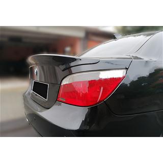 Spoiler ve stylu CSL (lesklá černá) BMW řada 5 E60/E61 2003–2010 fotografie 2