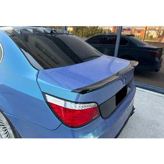 Spoiler ve stylu M4 (černý lesk) BMW řada 5 E60/E61 2003–2010 fotografie 2