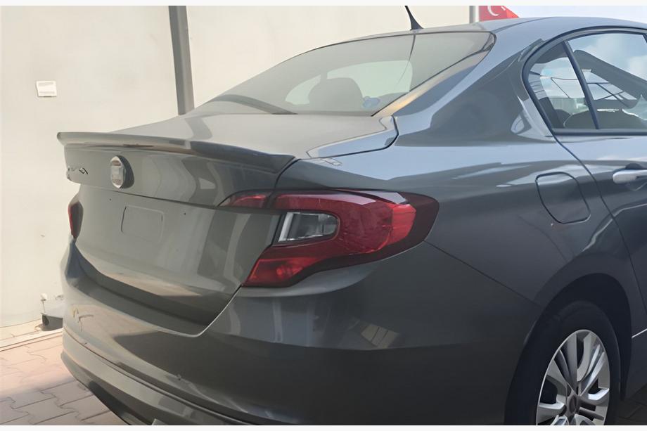 Fiat Tipo 2016– Spoiler DPT (SD, černý lesk) Image