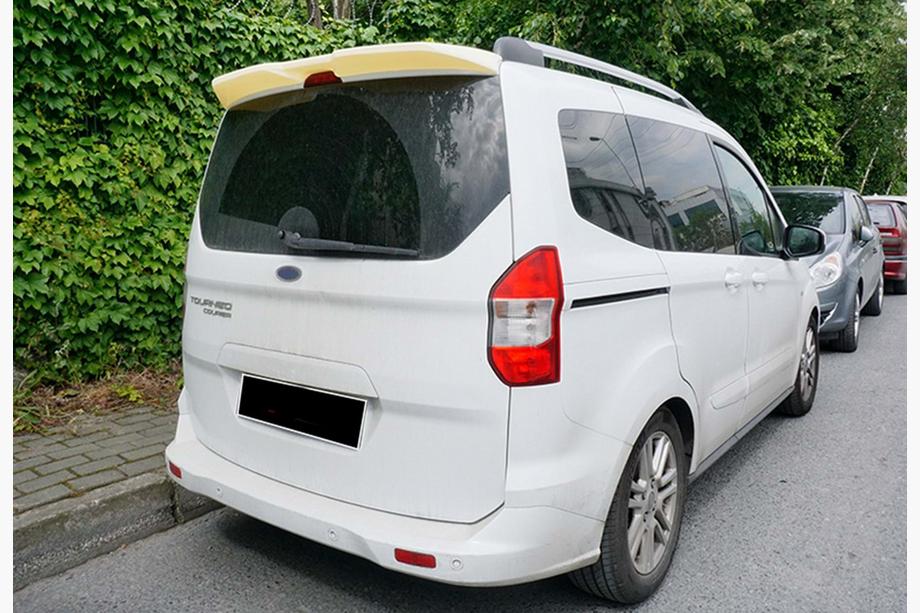 Ford Courier 2014–2023 Spoiler DPT (černý lesk) Image