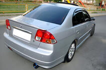 Honda Civic Sedan VII 2001–2006 Spoiler DPT (černý lesk) fotografie 1