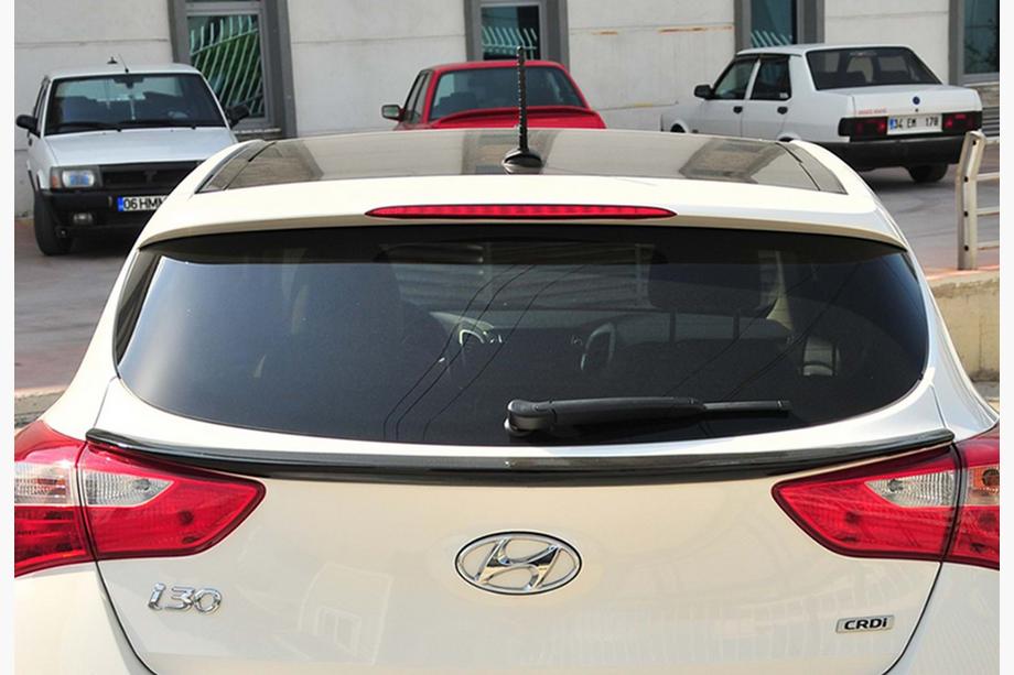 Hyundai I-30 2012–2017 Spoiler DPT (černý lesk) Image