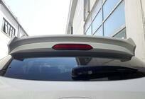 Kia Rio 2012–2017 Spoiler DPT (HB, černý lesk) fotografie 4
