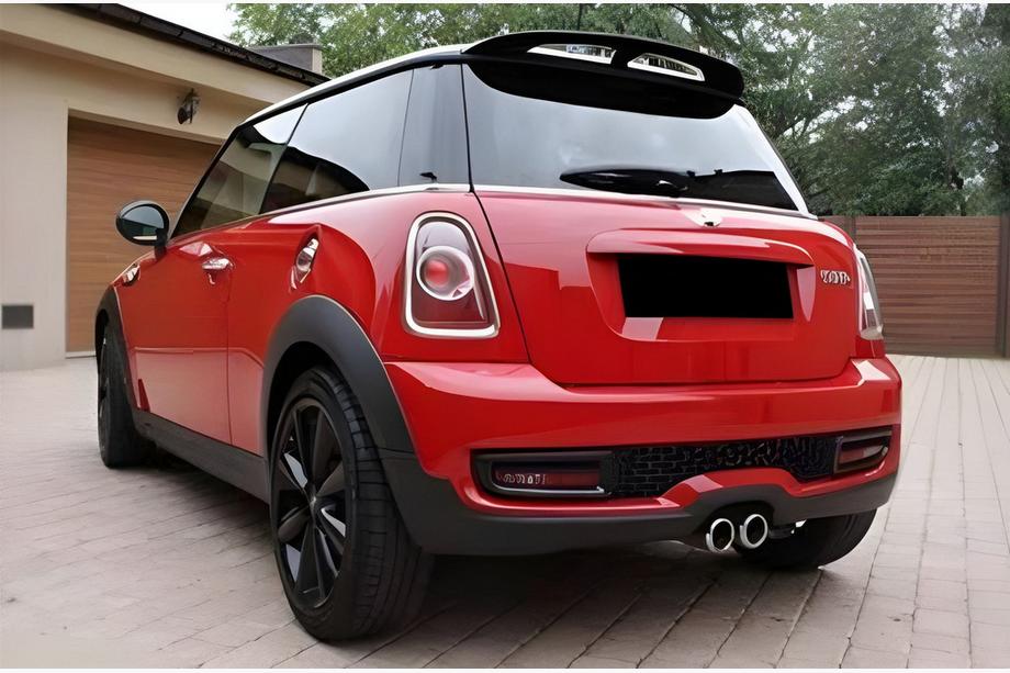 Mini Clubman R55/R56 2007–2014 Spoiler DPT R56 (černý lesk) Image