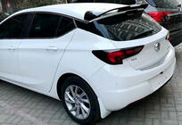 Opel Astra K 2016–2021 Spoiler DPT V-1 (černý lesk) fotografie 2