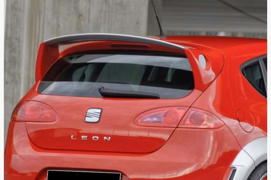 Seat Leon 2005–2012 Spoiler DPT V-5 (2005-2009, k lakování) Image