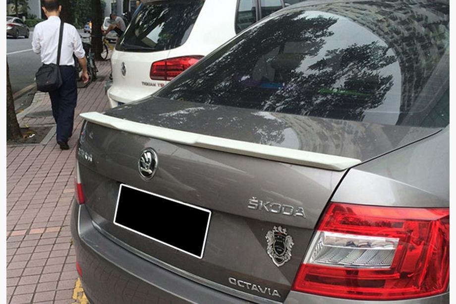 Skoda Octavia III A7 2013–2019 Spoiler DPT V-2 (černý lesk) Image