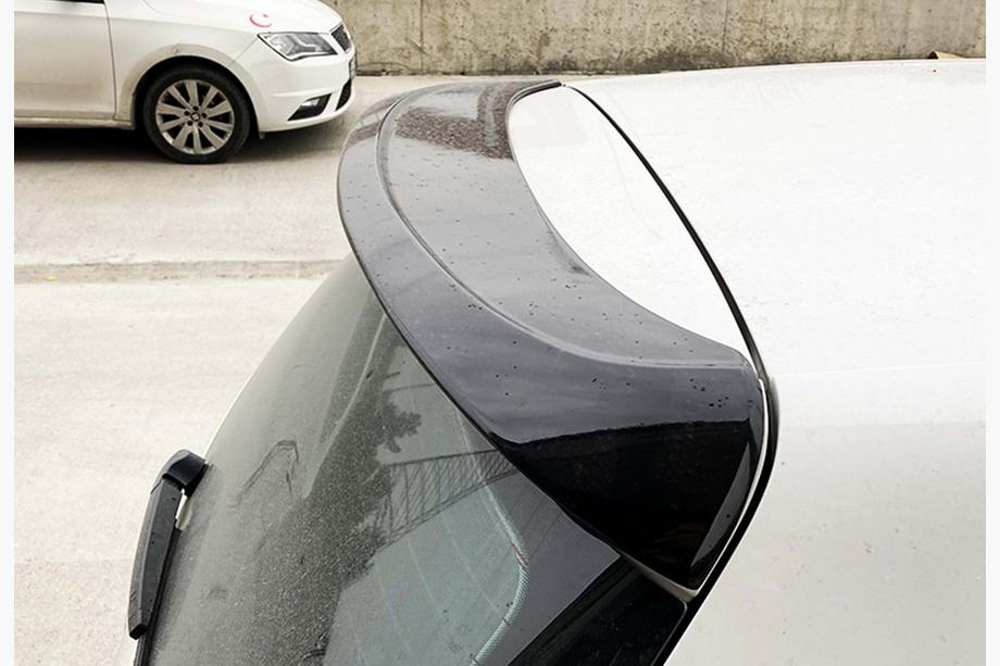 Volkswagen Golf 6 2008–2014 Spoiler DPT V-1 (HB, k lakování) Fotografie 1