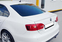 Volkswagen Jetta 2011–2018 Spoiler DPT (k lakování) fotografie 1