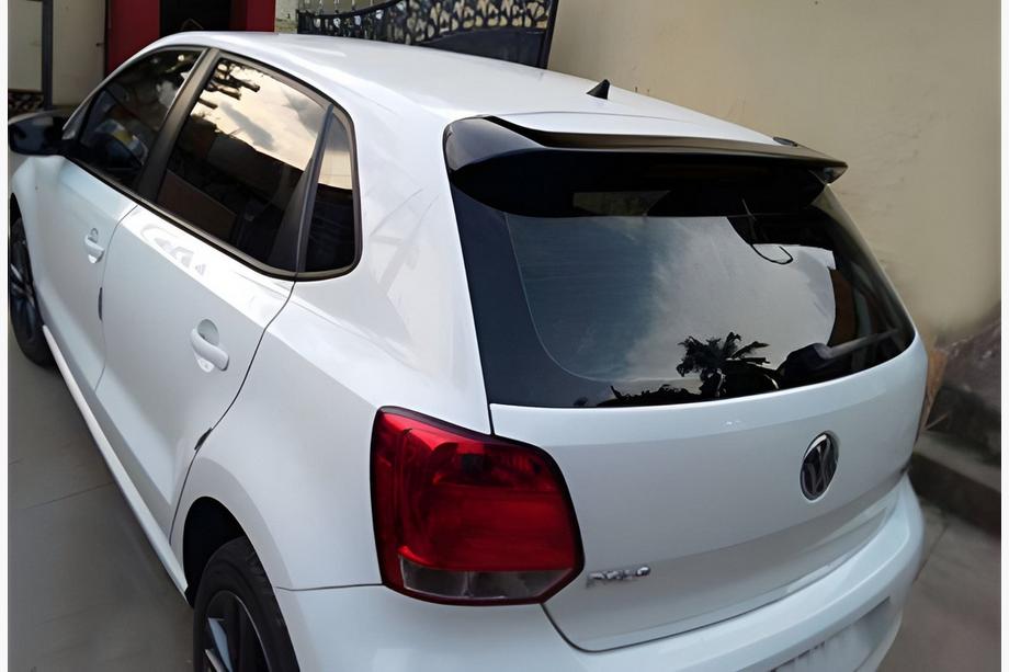 Volkswagen Polo 2010–2017 Spoiler DPT V-6 (HB, černý lesk) Image