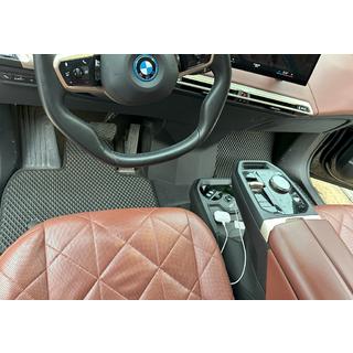 Autokoberce EVA V-1 (černé) BMW iX (I20) 2022– fotografie 3