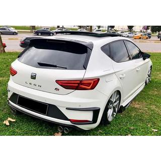 Křidélka na zadní nárazník DPT (2017-2020, 2 ks, černý lesk) Seat Leon 2013–2020 fotografie 3