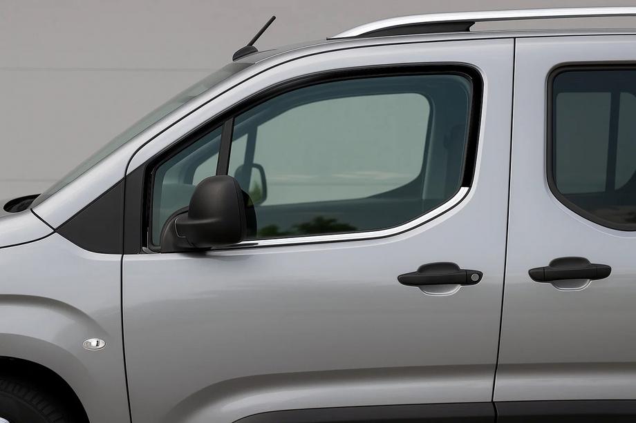 Citroen Berlingo/Multispace 2018– Okenní lišty Omsa Line (2 ks, nerez) Fotografie 2