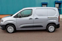 Citroen Berlingo/Multispace 2018– Nerezové lišty na posuvné dveře (2 ks) fotografie 3
