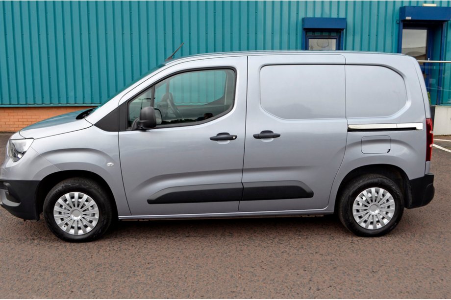 Opel Combo 2019– Nerezové lišty na posuvné dveře (2 ks) Fotografie 3