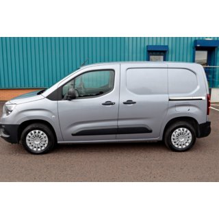 Nerezové lišty na posuvné dveře (2 ks) Toyota Proace City 2016– fotografie 4