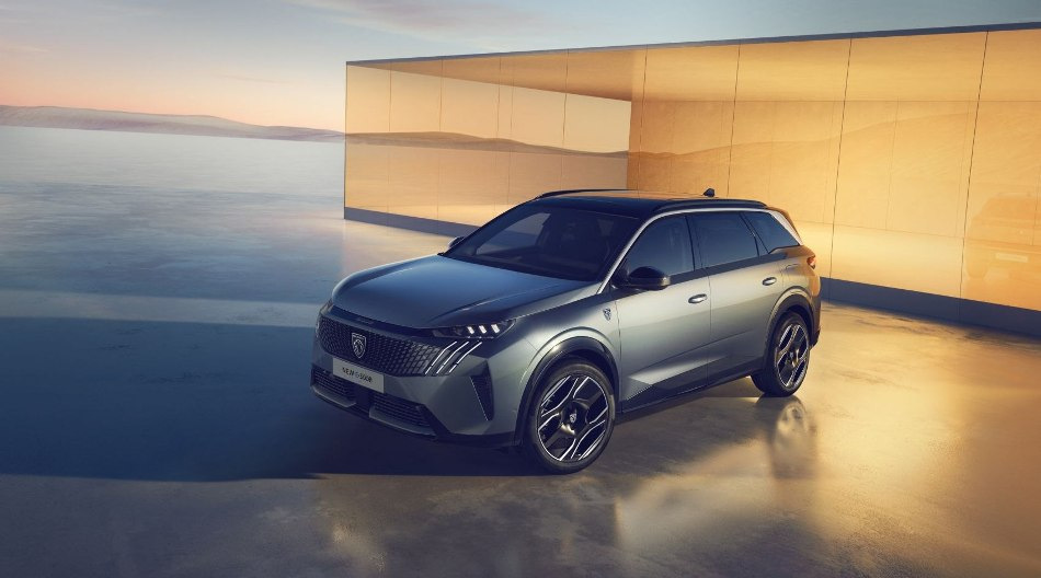 Recenze Peugeot 5008 III generace (2024)