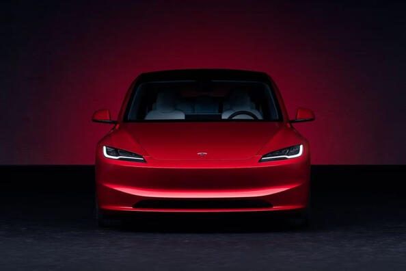 Test Tesla Model 3 2023: aktualizovaný pohled na elektromobilitu