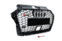 Audi A3 2012–2020 Maska chladiče RS-style (2016-2020, černo-šedá) fotografie 3