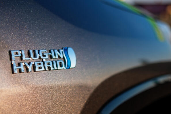 Hybridní automobily: plusy a mínusy
